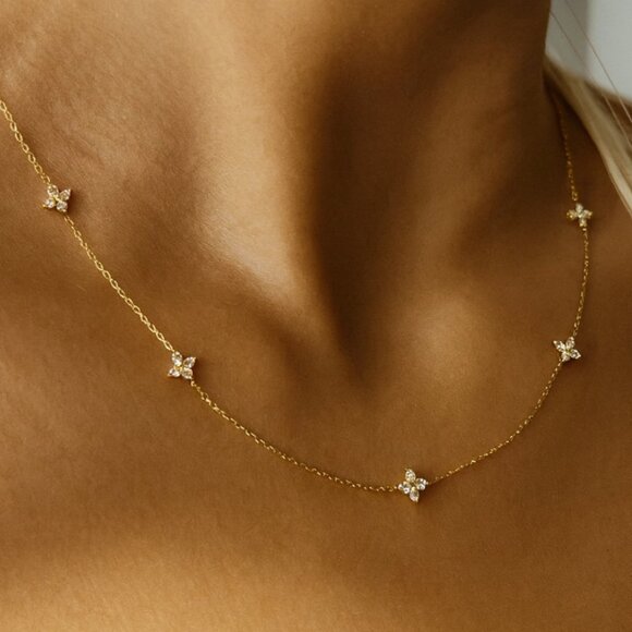 "Mallorca" 18K Gold Plated Clover Necklace - Picture 1 of 3